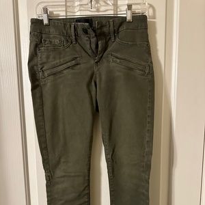 Vince olive green jeans